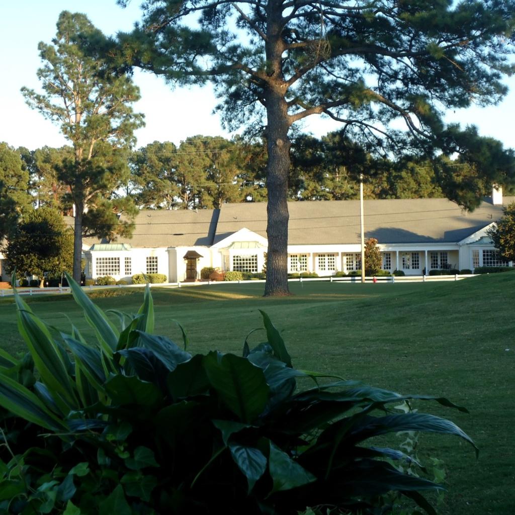 GCCCountryClubDrive.jpg
